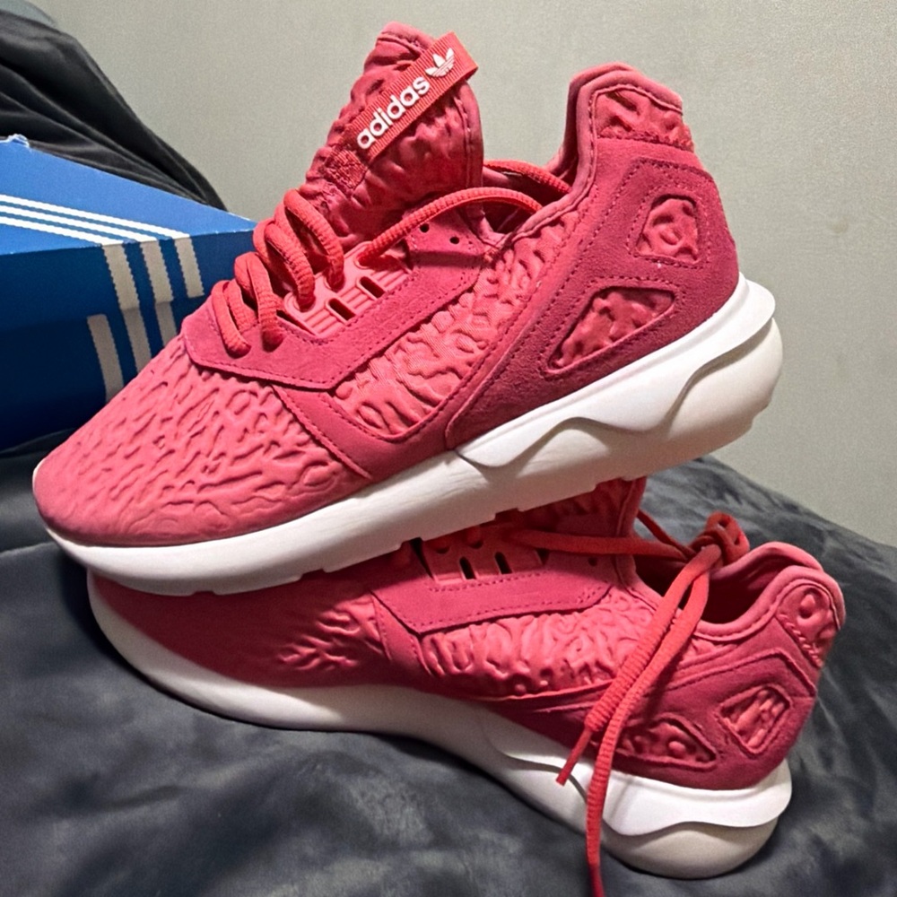 Adidas Tubular runner